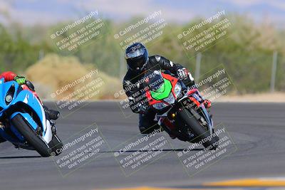 media/Oct-09-2022-SoCal Trackdays (Sun) [[95640aeeb6]]/Turn 3 (930am)/